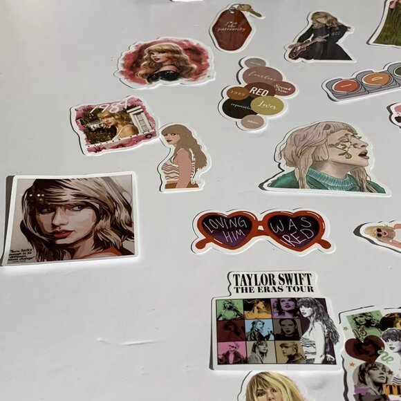 Taylor Swift Peel and Stick Stickers 103 pcs - Picture 3 of 4